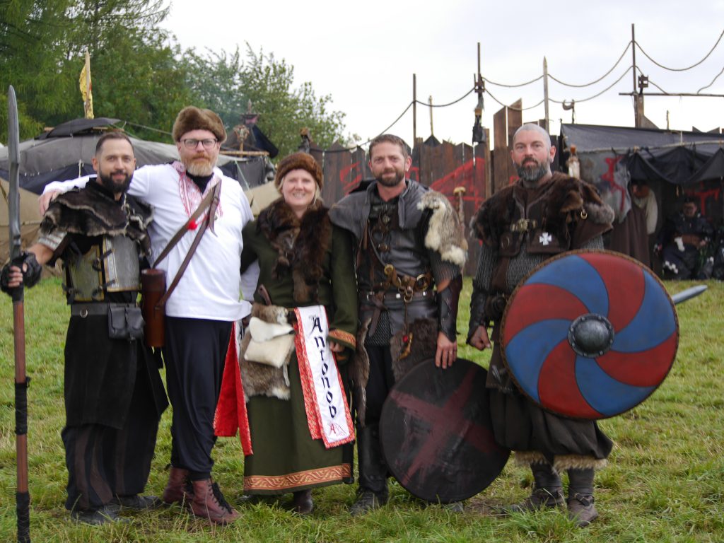 Teile Kaskars und Antonovs