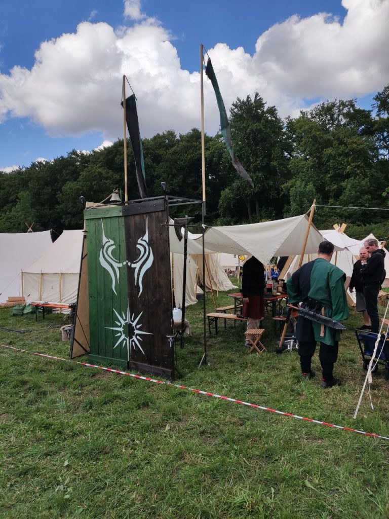 Nur die Palisade ist noch nicht fertig